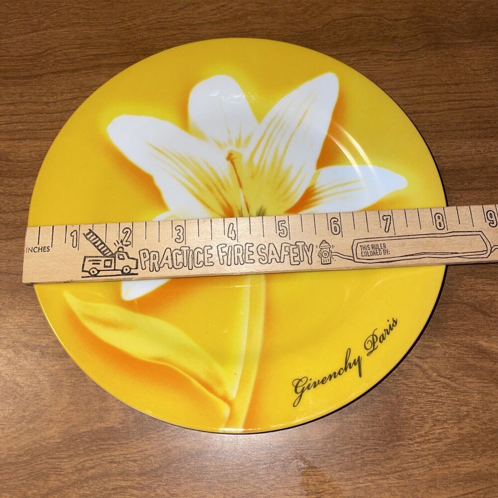 Vintage Flower Plates Givenchy Paris Les Fleurs de Parfums Porcelain Set Of Four - Picture 10 of 12